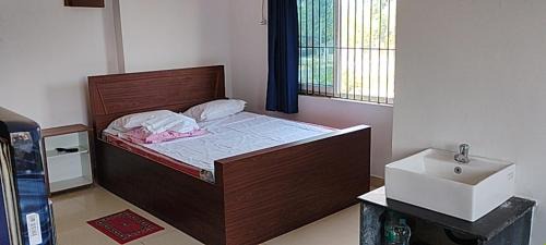 Medinipur Hotel | Village Inn Residency