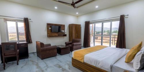 Dhikuli Resort | Corbett Treat Resort