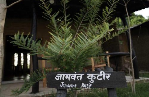 Chhatarpur Hotel | Bhuvan Aarogyam Vanvaasi Retreat - Near Core Panna Tiger Reserve & Safari Zone