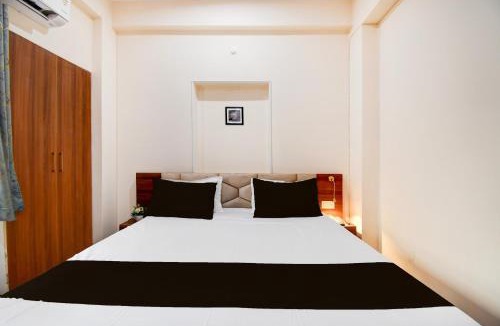 Patna Hotel | Super Townhouse Kumhrar Archeological Park Formerly Hotel Karuna Palace