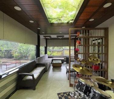 Jagdalpur House | House of Perigosa