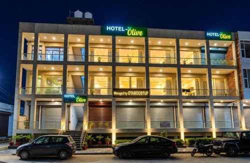 Kharar House | Hotel Olive Sunny Enclave, Near Airport Road, Mohali
