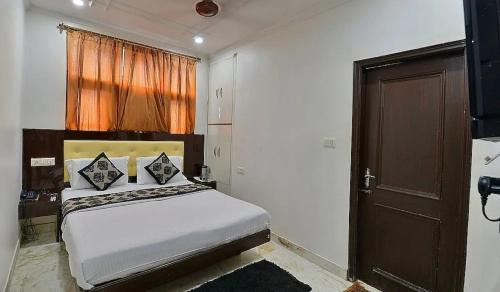 Paharganj House | Perfect PG International - Family Hotel in New Delhi