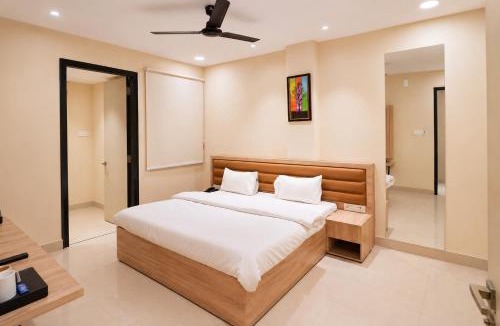 Kanpur Hotel | Hotel 33 Inn