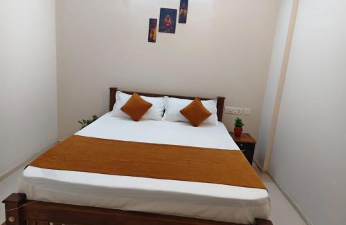 East Nada Apartment | Palazhi Stay 160m from Guruvayur Temple