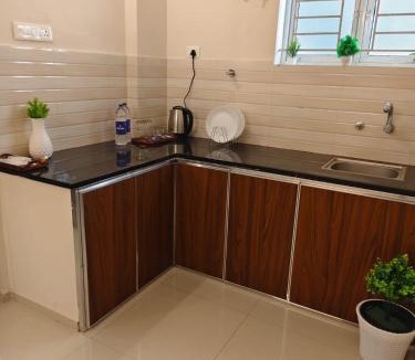 East Nada Apartment | Palazhi Stay 160m from Guruvayur Temple