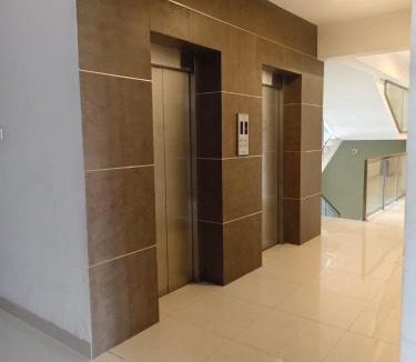 East Nada Apartment | Palazhi Stay 160m from Guruvayur Temple