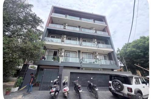 Sector 39 House | Velora Homes