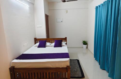 East Nada Apartment | Govindha bhavanam 150 meters from Guruvayur temple