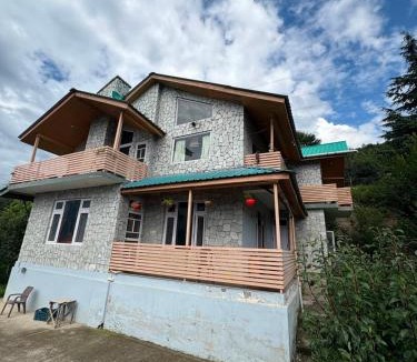 Mohal Villa | Himalayan Whisper