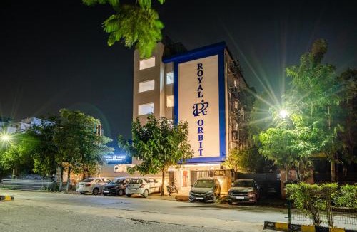 DLF City Hotel | Hotel Royal Orbit Near Dronacharya Metro Station DLF Phase 3 Gurgaon