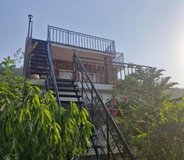 Jakh Bed & Breakfast | Sattva - The Retreat Home
