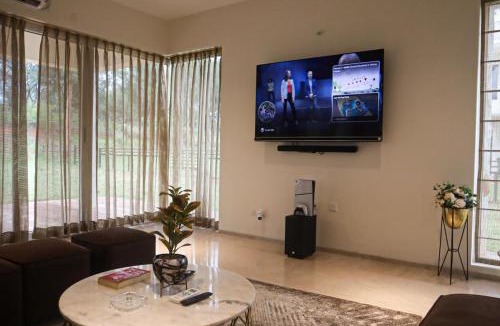 Anekal Villa | GolfersArenaJacuzzi1hr Airport40min E-city HSR