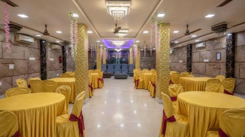 Unnao Hotel | Vishal Palace Hotel Unnao