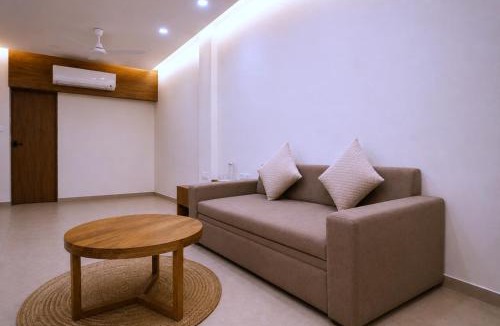 Ujjain House | Raahi Home Stay Near Iskcon temple & Pushpa Mission Hospital