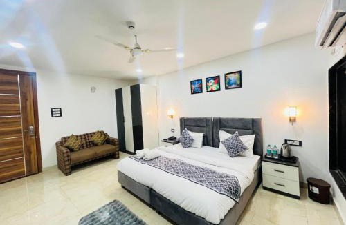 DLF Farms Hotel | Hotel Grand Plaza - Gate No 3 Dlf Chattarpur Farms