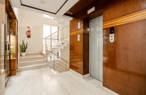 Gurugram Hotel | Royal Residence 90