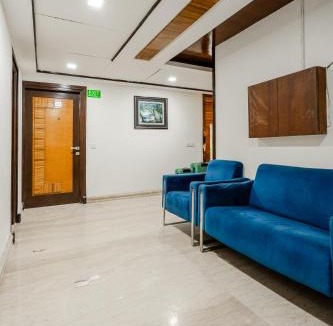 Gurugram Hotel | Royal Residence 90