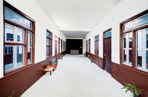 Ghatampur Hotel | SPOT ON by OYO Hotel Lakshya Ghatampur