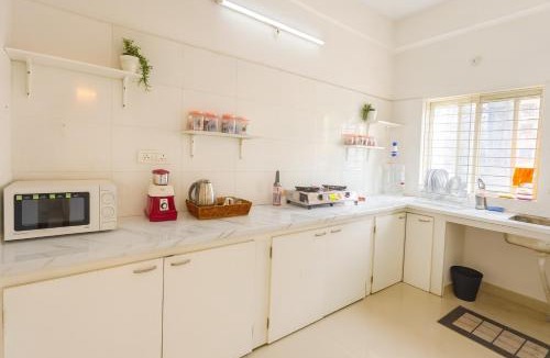 Shaikpet Apartment | NK Homes - Serviced Apartments with Kitchen, Smart TV and WiFi