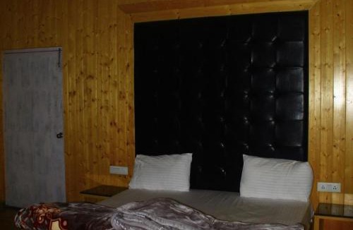 Lansdowne Villa | Tranquility In The Hills 2BHK Villa