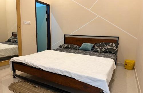 Auli Apartment | Drip Home Stay AKTU