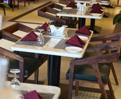 Zirakpur Hotel | Le Mirage Hotel Chandigarh Zirakpur