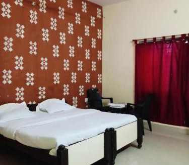 Jabalpur Hotel | Hotel MNP Maa Narmada Palace