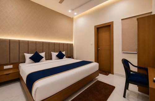 Vrindavan Hotel | Hotel Shree Near Prem Mandir
