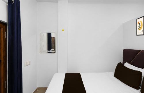 Malihabad Hotel | SPOT ON ROYAL KING HOTEL