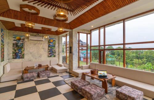 Suja Hostel | The Hosteller Bam Bir