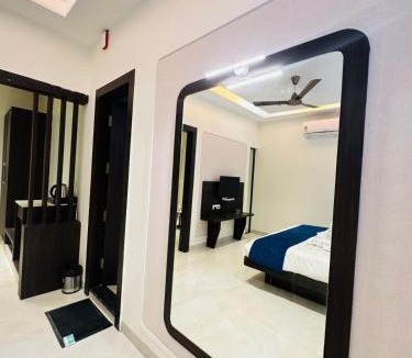 Sirsa Hotel | Velvet Hotel & Banquet