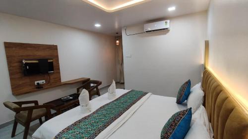 Dharwad Hotel | hotel shivam comfort