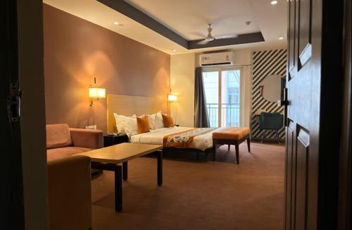 Govindpuri Hotel | Hotel Grand Arcasia Nehru Palace & CR Park