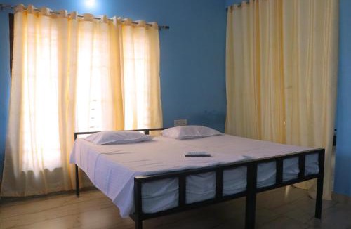 Perungalathur Hotel | Yardlin Hotel