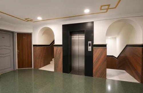 Karol Bagh House | FabHotel Le Sancy