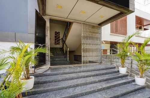 Panduranga Nagar Hotel | Townhouse Bannerghatta Hospital Road Formerly Sri Sai Suites