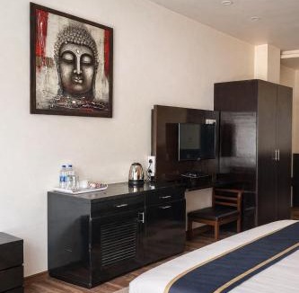 McLeod Ganj Hotel | The Ginger McLeodGanj-By Vaikunth Centrally Heated & Air Cooled # Near Mall Road # Big Parking # Lift #Spacious Rooms # Most Awarded # Property Of The Year #