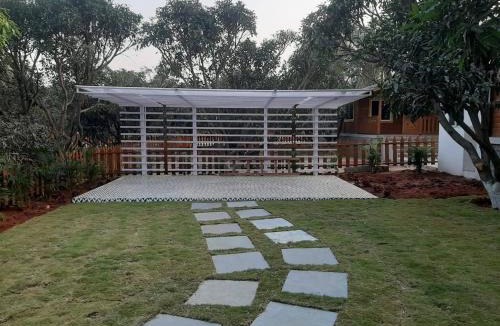Chevella House | Melody-Wooden Cottage with Private Pool