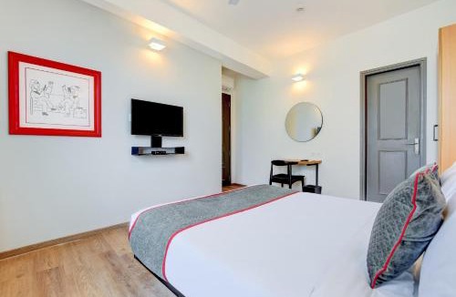 Faridabad Hotel | Hotel O Crowninn