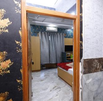 Haraiya Hotel | New Awadhesh Singh Hotel