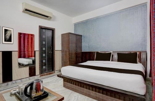Varanasi Hotel | OYO Collection O Gautameshver Mahadev Temple Formerly Pushp Vatika
