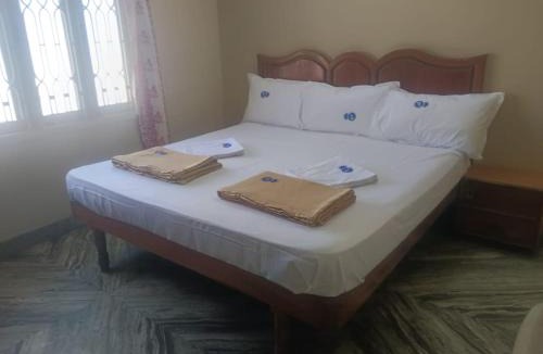 Virudhunagar Apartment | Madhu Shini AC Boarding and Lodging