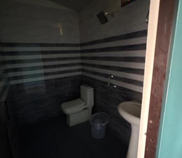 Jakh Hotel | Rudraksh Hotel And Restaurant