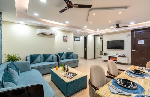Dariyaganj Apartment | Homlee-Virasat 3BHK Flat Central DEL-Lift-Parking