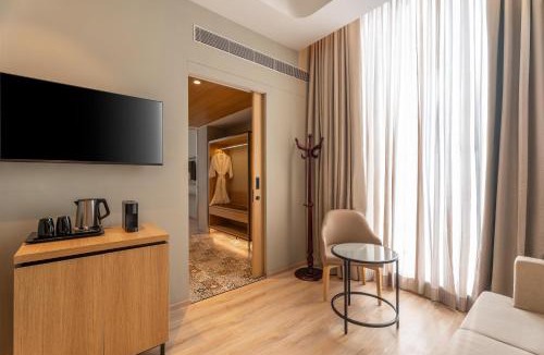 Jabalpur Hotel | Park Inn by Radisson Jabalpur