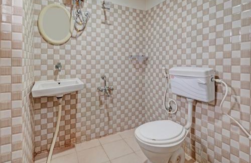 Bengaluru Hotel | Hotel O Sri Sai sevalal comfort's