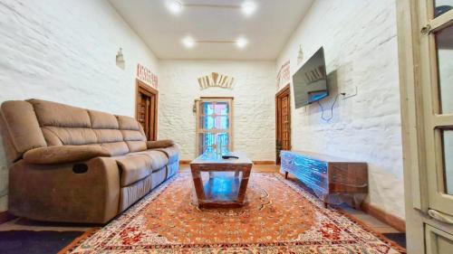 Ramgarh Apartment | Tatsaaraa Kavan