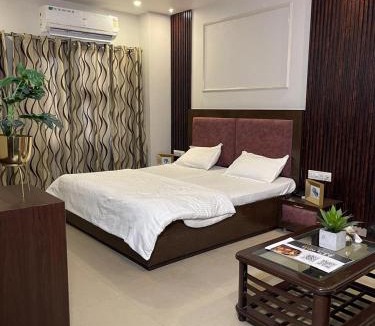 Ganganagar Hotel | Hotel Prateek Plaza & Restaurant