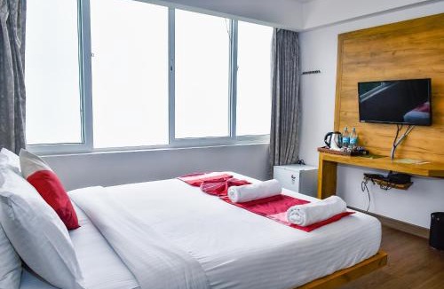 Chinnakanal Hotel | Chill Berg Resort - Bodimettu